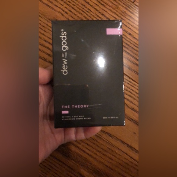 Dew of the Gods the theory retinol and oat milk hyaluronic Creme blend 50ml - Picture 1 of 7